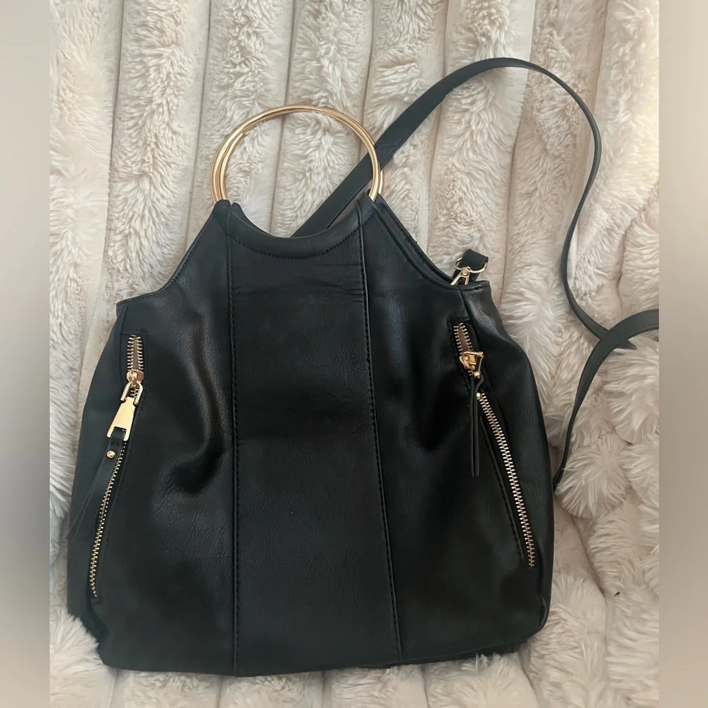 NWOT I.N.C. INTERNATIONAL CONCEPTS - Huw Bangle Crossbody